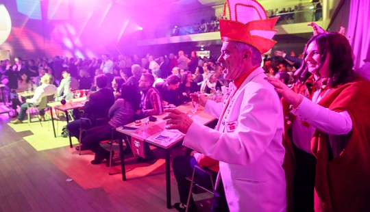 DZ2A6458 B Medium300