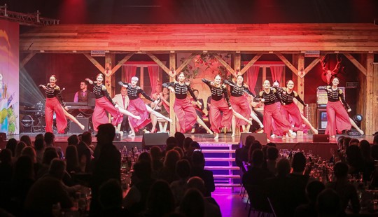 DZ2A9845 B Medium300